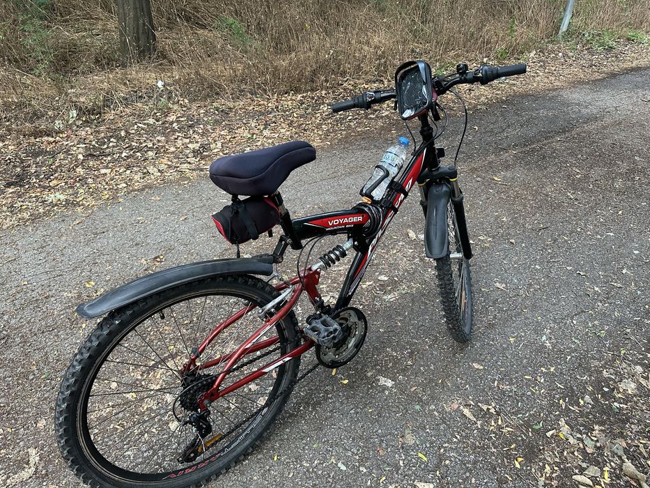 Планински велосипед VOYAGER с пълно оборудване