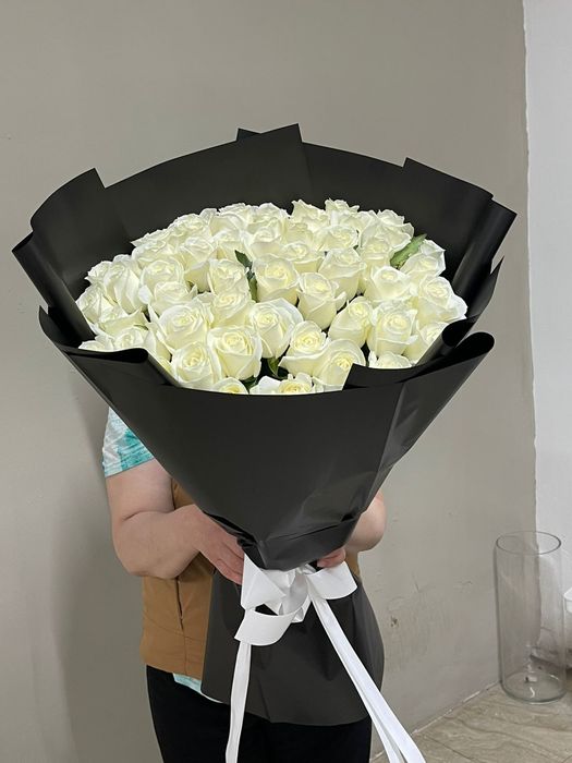 51 роза 24000тг!