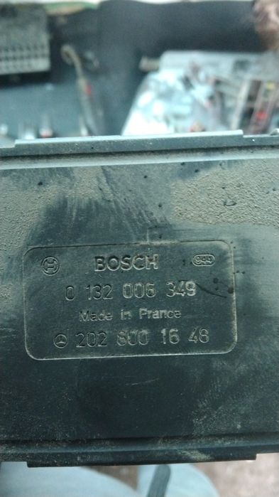 Продам мерс,111запчасти есть все