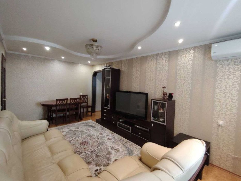 Продажа 4-комнатной квартиры 9 микрорайон