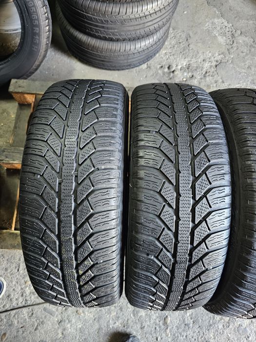 4 anvelope iarna 205 60 16 Semperit