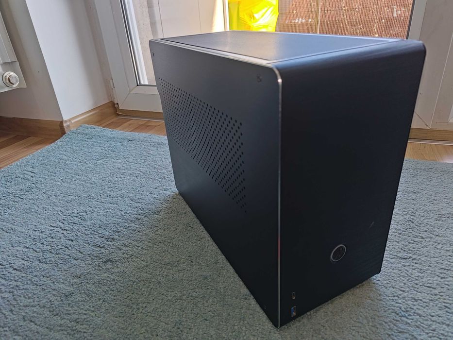 Carcasa SFF Raijintek OPHION EVO, Black, Mini ITX, Cablu riser inclus