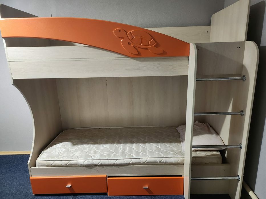 детские кроватьььь