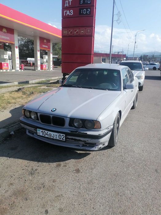 Машина бмв мотор коропка жаксы