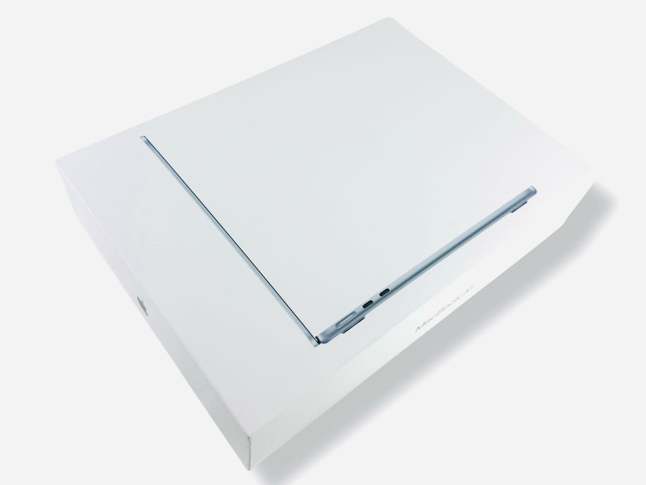 НОВ! Apple MacBook Air 13" M4 16RAM 256SSD Sky Blue Гаранция!