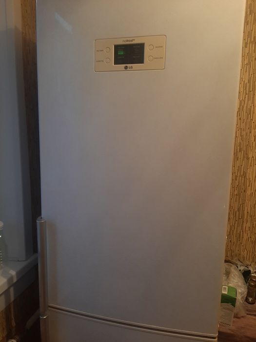 Холодильник  LG no frost *