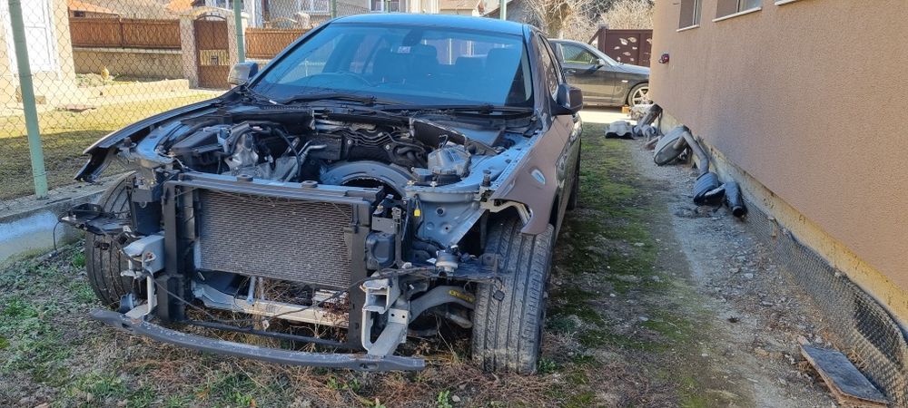 BMW F10, 520d - на части