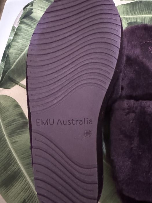 Papici de casa blana naturala Emu Australia