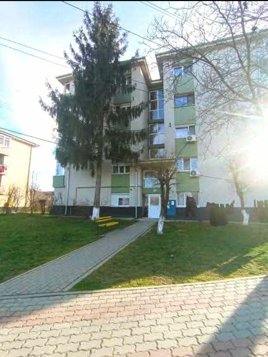 Vând apartament 2 camere