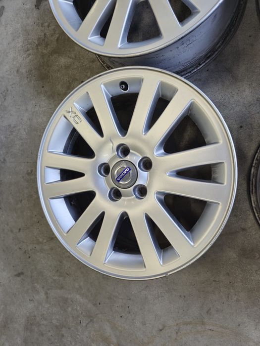 Jante Volvo XC90 R17 originale [ 5x108]