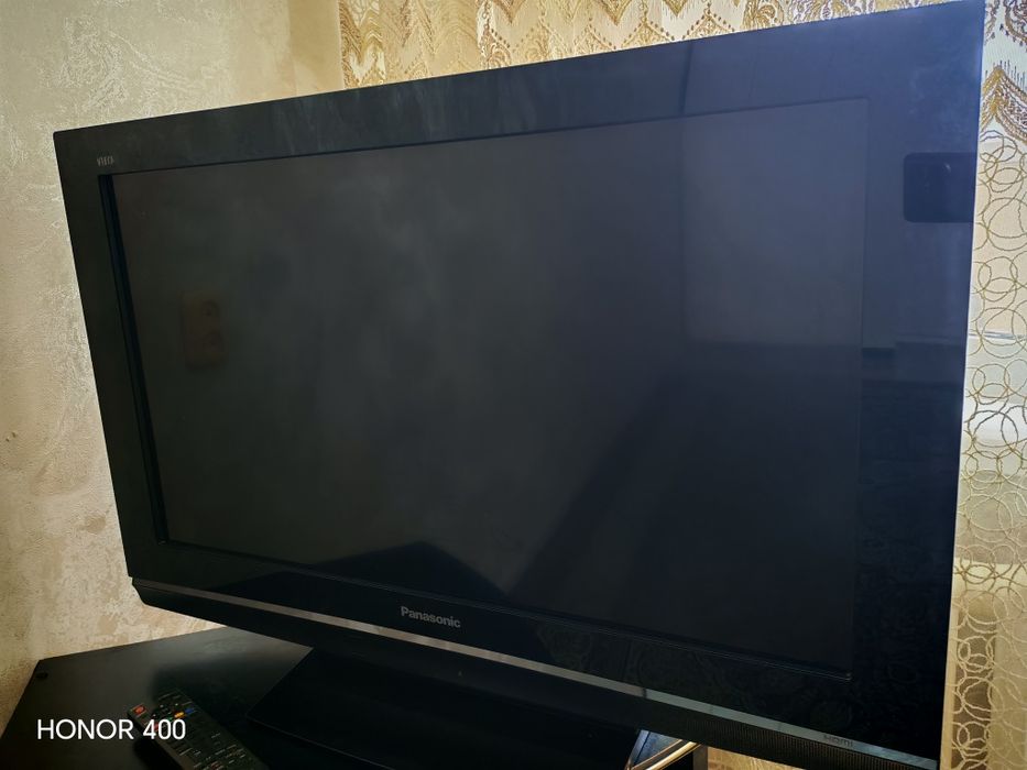 Телевизор Панасоник