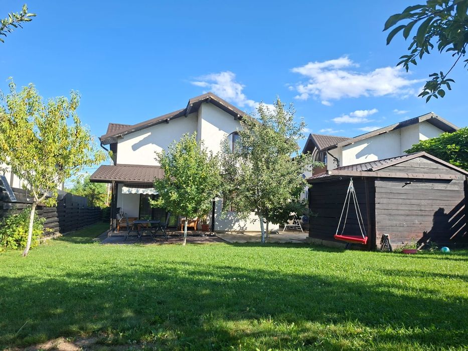 Vila + teren generos, preț excelent – Samurcași, Crevedia