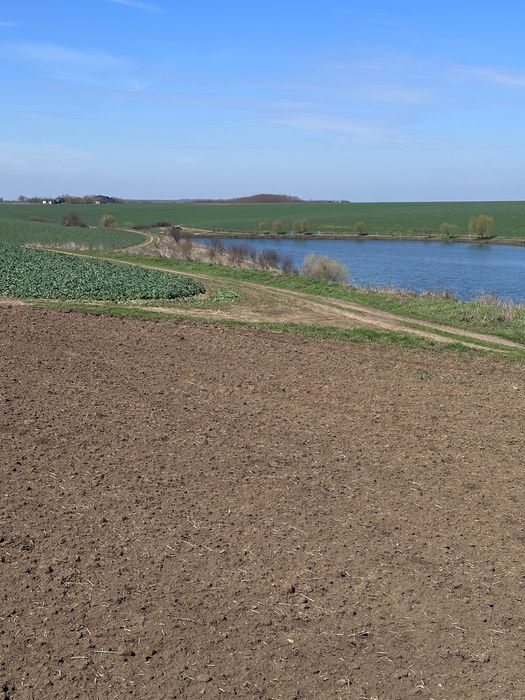 Teren  intravilan construibil la lacul Fundulea