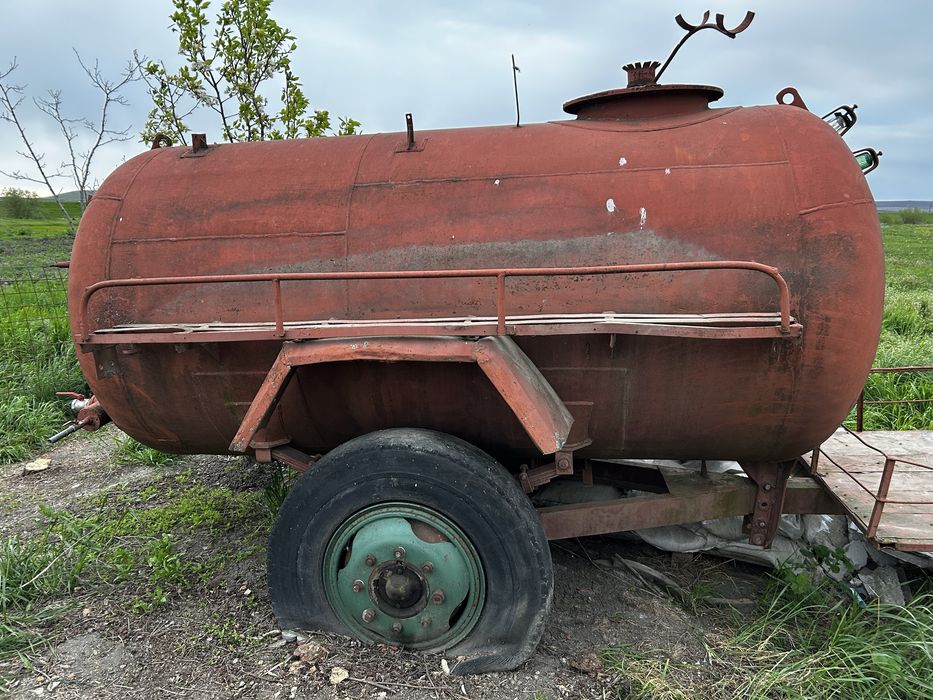 Cisterna 4300 Litri