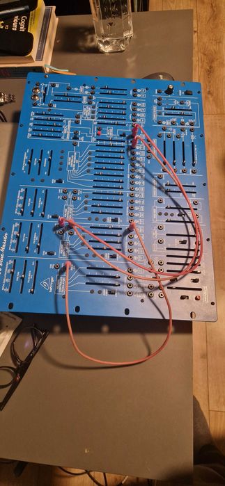 Behringer arp2600 synth
