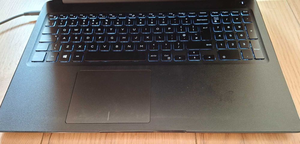15.6' Dell Latitude 3500 Intel Core i5-8265u/12GB DDR4/256GB SSD/Подсветка