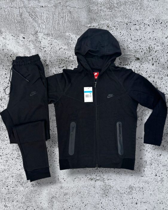 STOC LIMITATI!! Compleu Bluza / Pantaloni Trening Nike Tech Fleece  Marimi S - XXL Unisex