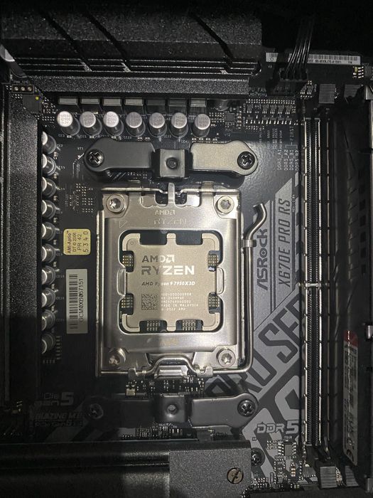 Процессор AMD Ryzen 9 7950X3D oem