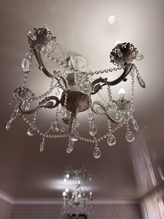 Люстры в отличном состоянии