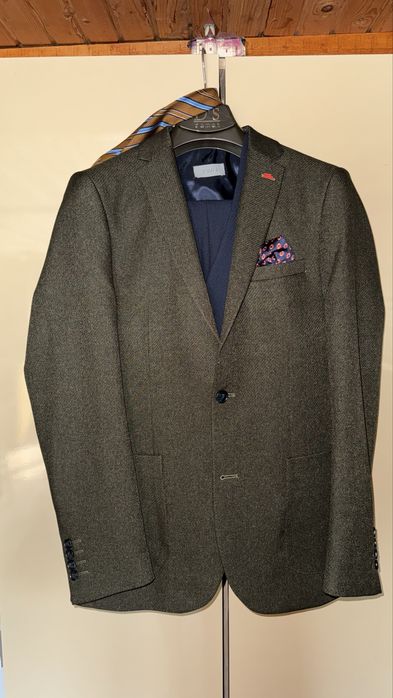 Costum Barbati | Sacou Barbati | Costum 2 piese Barbati | Costum 3 piese Barbati ca NOI | Costum DS Damat | Costum AC & CO | Sacou MANGO