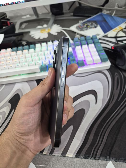 Iphone 15 pro lla esim 128gb ,battareya 86%