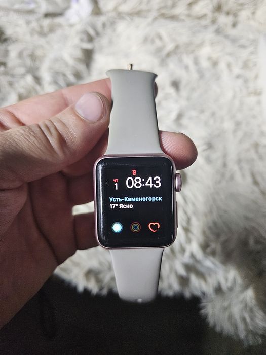 Продам apple watch 2 series