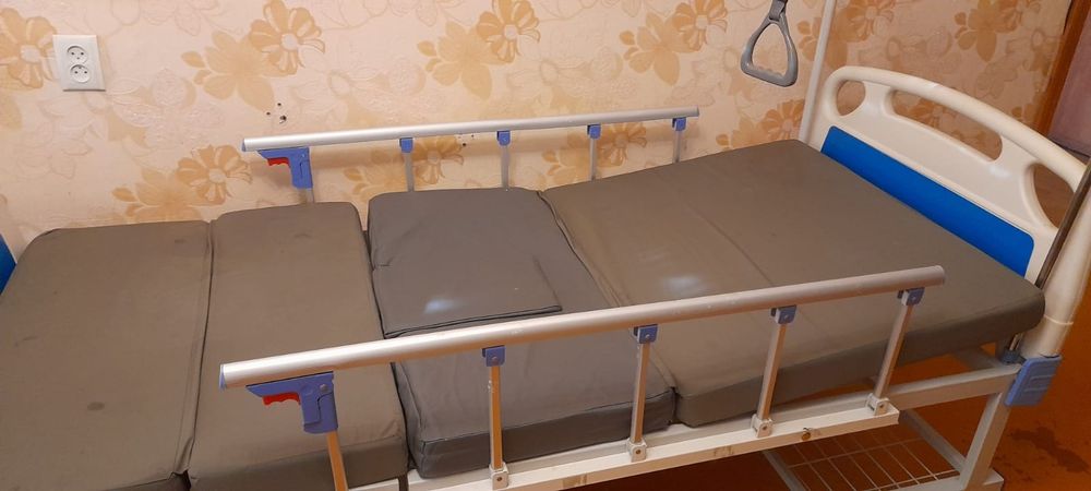 Послеоперационная/больничная кровать