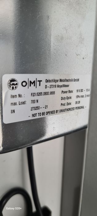 Бюро електрическо регулируем подходящо за домашен офис и бизнес среда