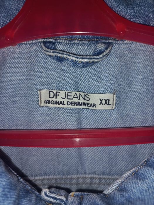 Продам джинсовый плащ