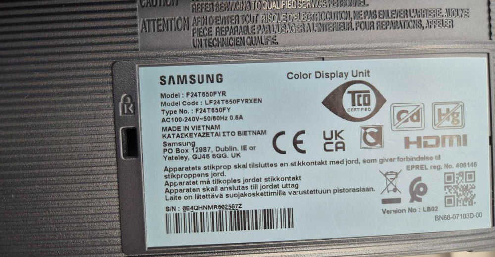 Монитор Samsung 24" FullHD IPS 75Hz модел F24T650 в отлично състояние