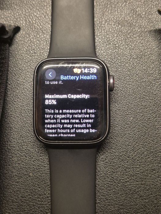 Apple Watch SE LTE (Cellular) 40mm Space Gray + Curele si Cablu