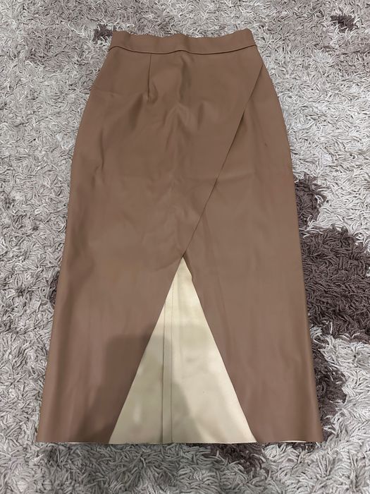 Одежда, юбки, брюки