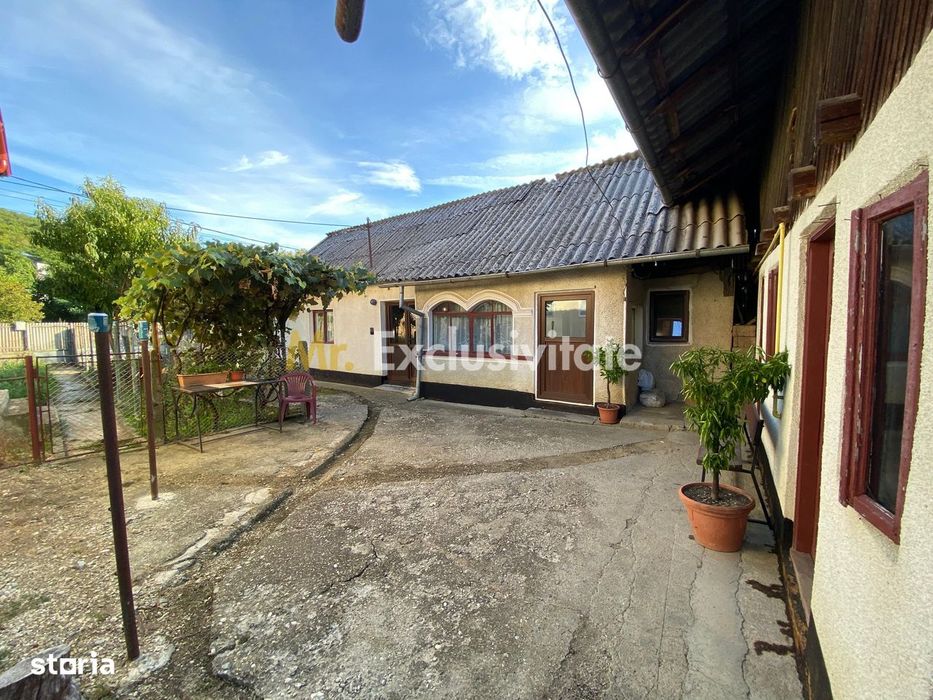 O casă aproape de Pitești -Stefanești- Valea Mare Podgoria