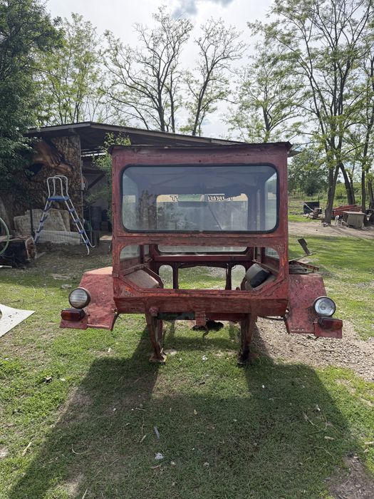 Cabina tractor u650