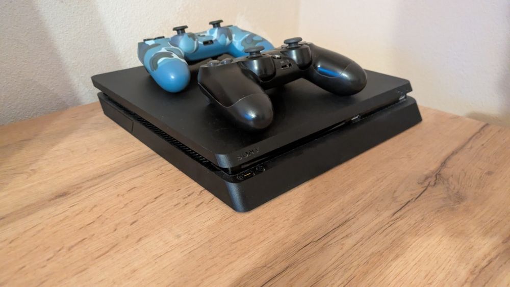 Sony Playstation 4