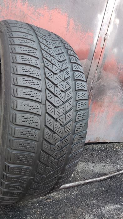 1бр. зимна гума 225/45/17 Pirelli Sotto Zero 3 
dot22
6mm
Добро състоя