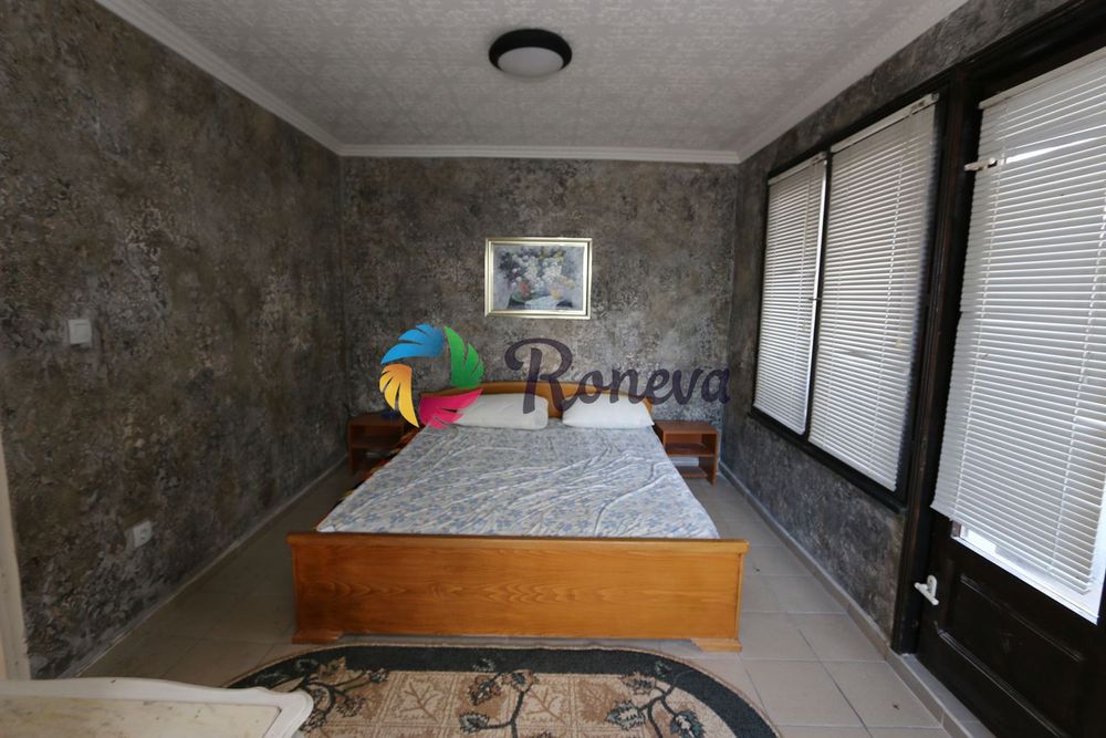 Продава се Многостаен апартамент в Варна, Галата - 195 кв.м за 549 €/кв.м - Снимка #9