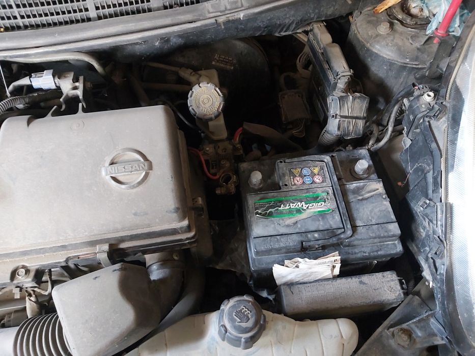 Нисан Микра 1.2 I  65  к.с 2004 година