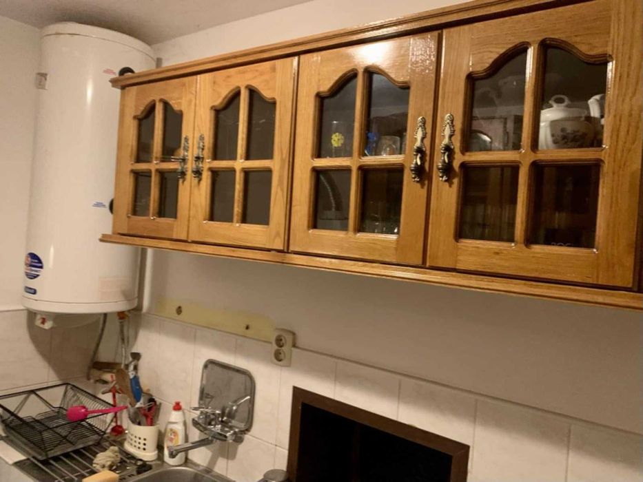 с. Гложене общ.Тетевен обл. Ловеч - къщи с двор