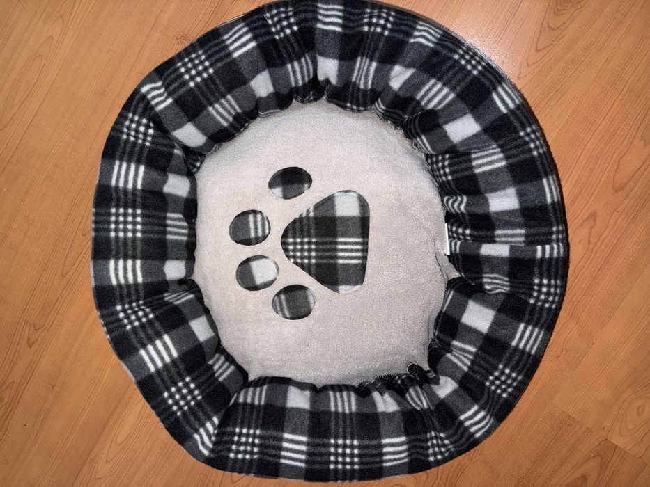 Pătuț pentru căței