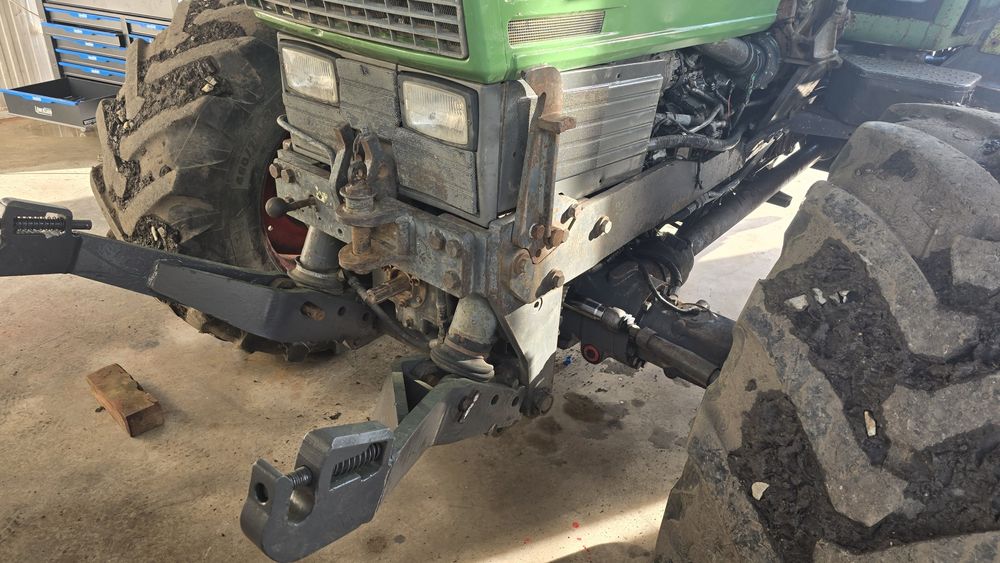 Dezmembrez tractor Fendt 510,incarcator frontal  piese fendt.