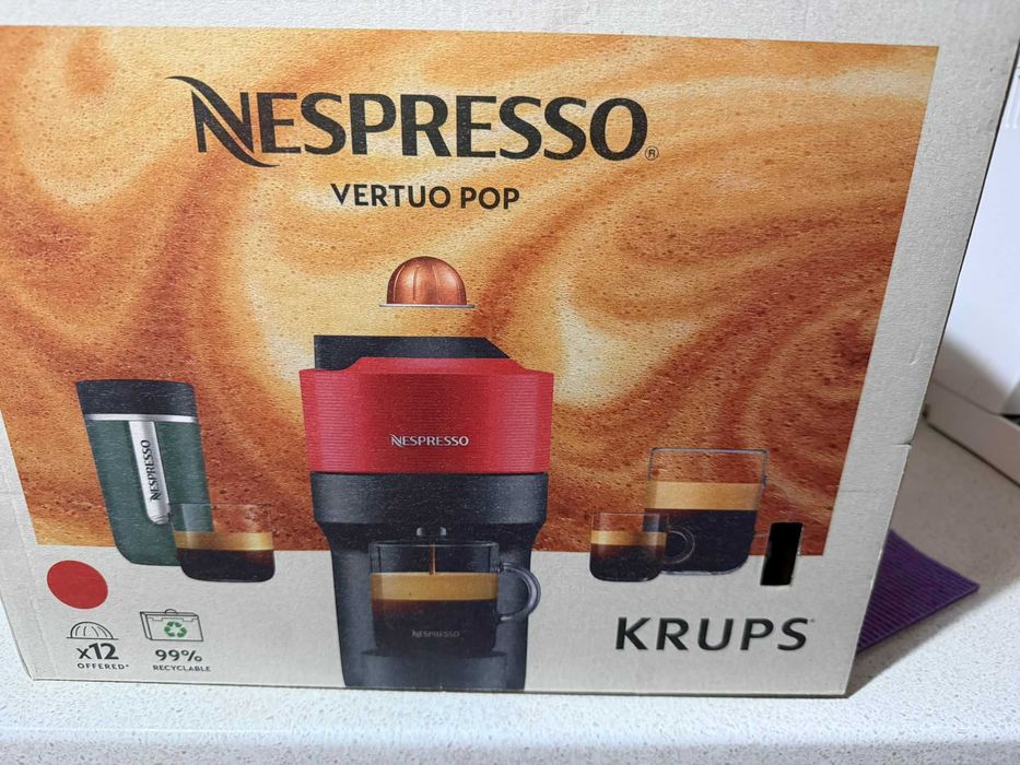Aparat de cafea NESPRESSO