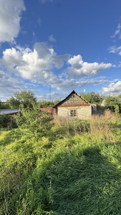Продам участок со старым домом