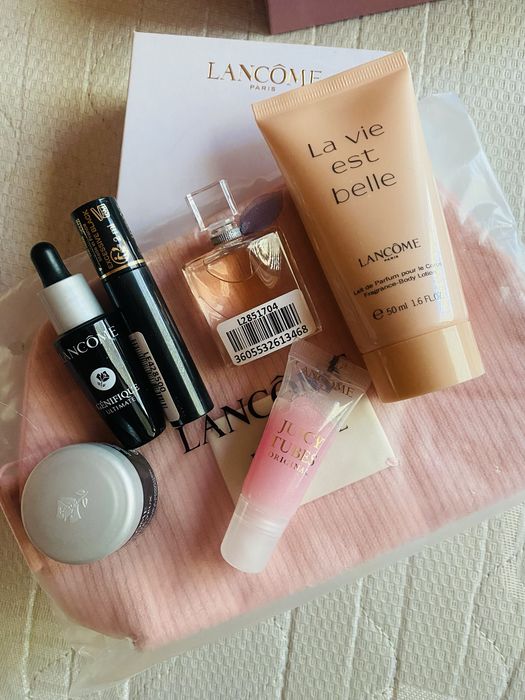 Lancome set- La vie est belle, Genifique ultimate-7части