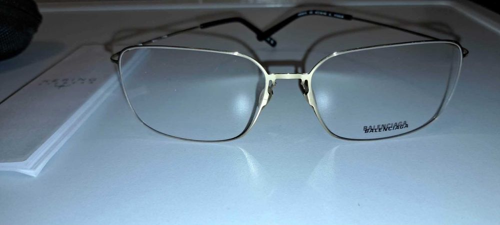 Rama din Titanium pt ochelarii de vedere Balenciaga Unisex prod nou