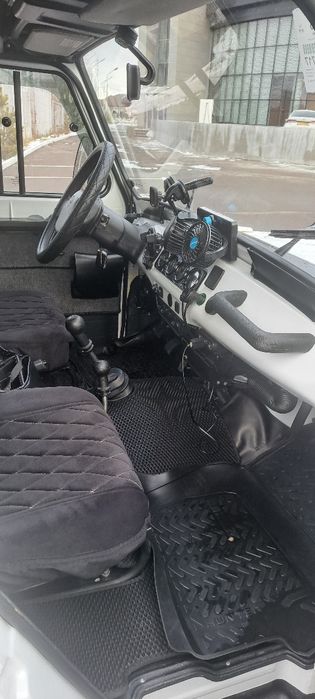 Продам УАЗ Хантер