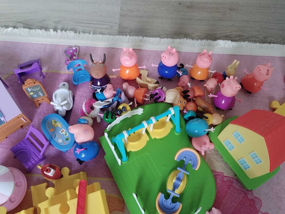 Писта на Пепа Пиг Peppa Pig играчки