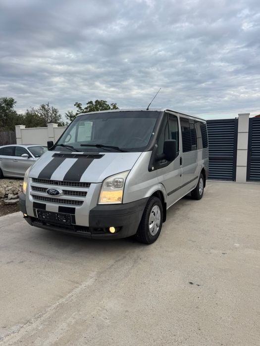 Ford transit 8+1, motor 2.2, an 2012