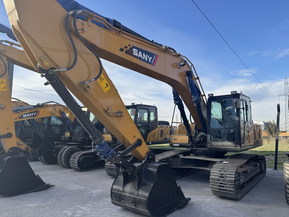 Экскаватор Sany 1,2 кубовый