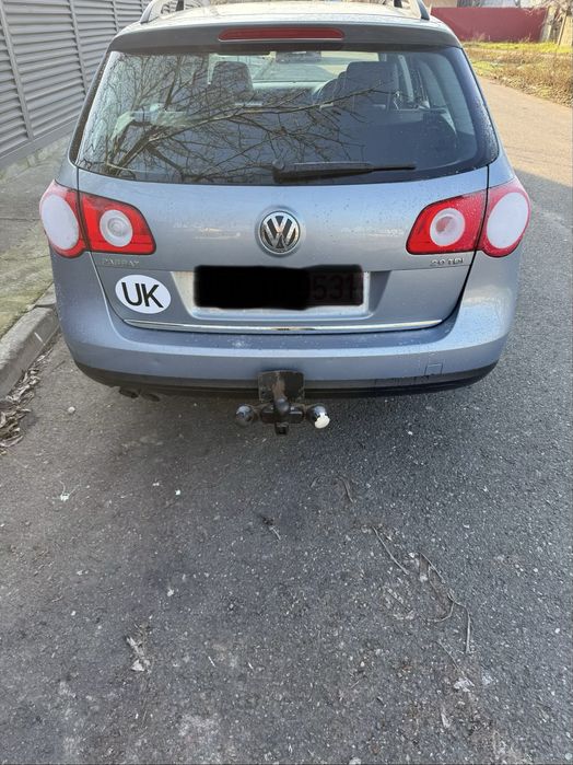Carlig tractare remorcare Volkswagen Passat B6